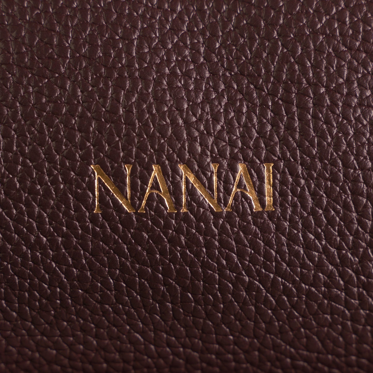 Burgundy leather handbag handcrafted in Ubrique – NANAI Duna