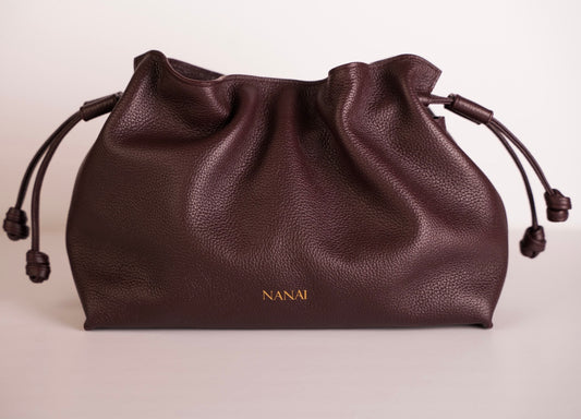 Burgundy leather handbag handcrafted in Ubrique – NANAI Duna